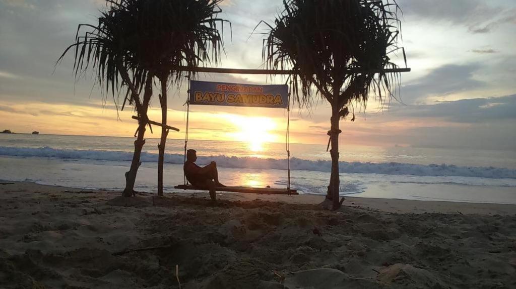 Penginapan Bayu Samudra Garut Buitenkant foto